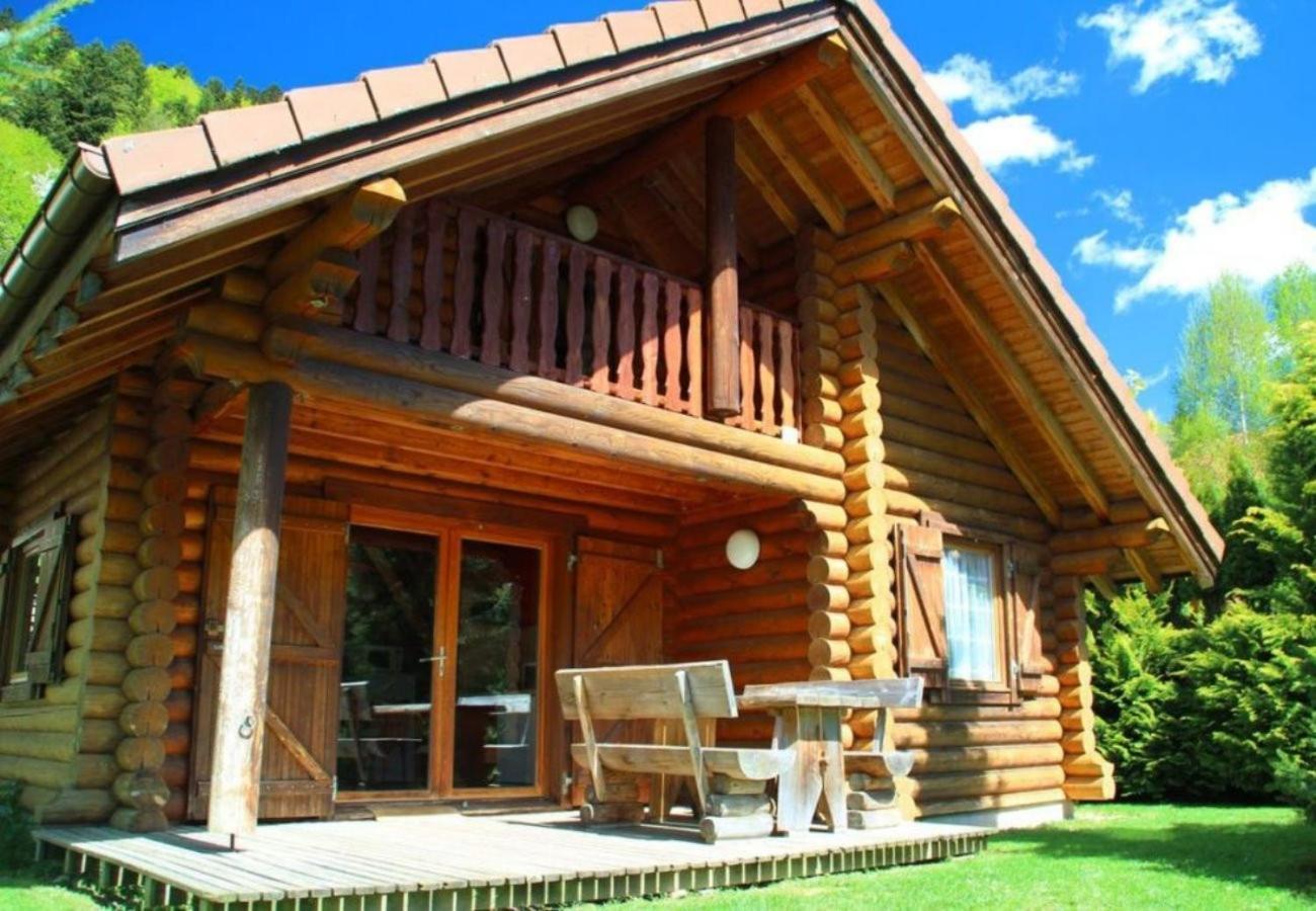 L'OURS NOIR Chalet en rondins La Bresse Buitenkant foto